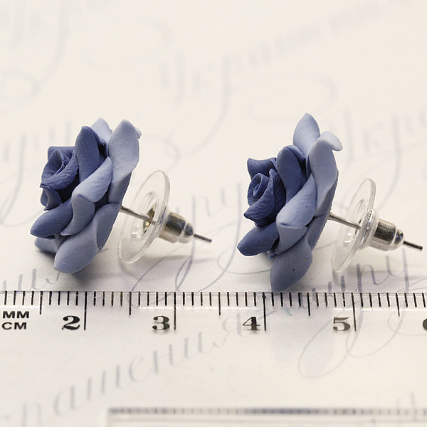 denim-blue-roses-earrings.jpg