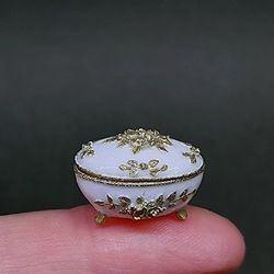 Miniature jewelry box 1:12 Dollhouse, Dollhouse jewelry box white with Gold, Miniature Jewelry Box, Micro Jewelry Box