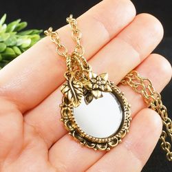 Round Glass Mirror Evil Eye Necklace Golden Flower Leaf Charm Boho Amulet for Protection Pendant Necklace Jewelry 8077