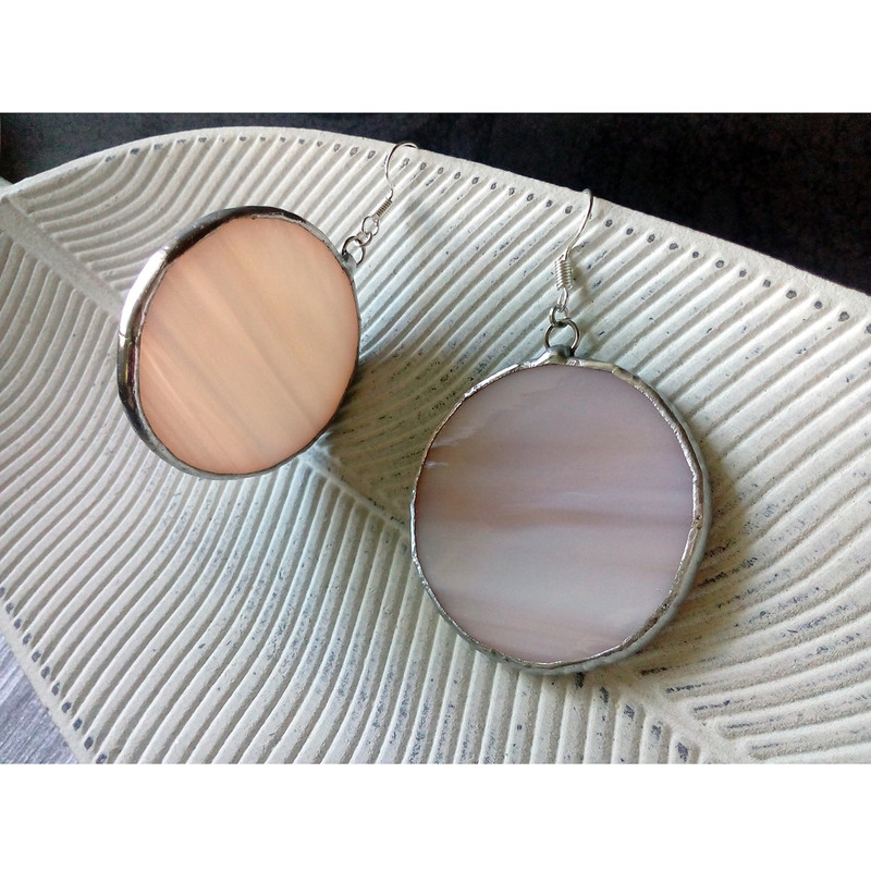Stained-glass-pink-round-earrings-Dangle-Geometric-earrings-3