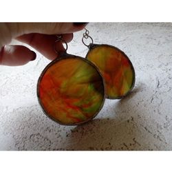 stained glass green earrings, stainglass cute earrings, dangle earrings, geometric earrings, round stained glass