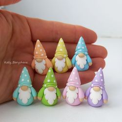 Set of 7 pcs Spring Gnomes / Easter gnomes / little gnome figurine / pastel color polka dot gnome for fairy garden