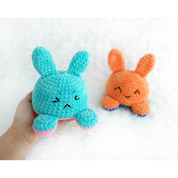 reversible-bunny-crochet-amigurumi-pattern (1).jpg