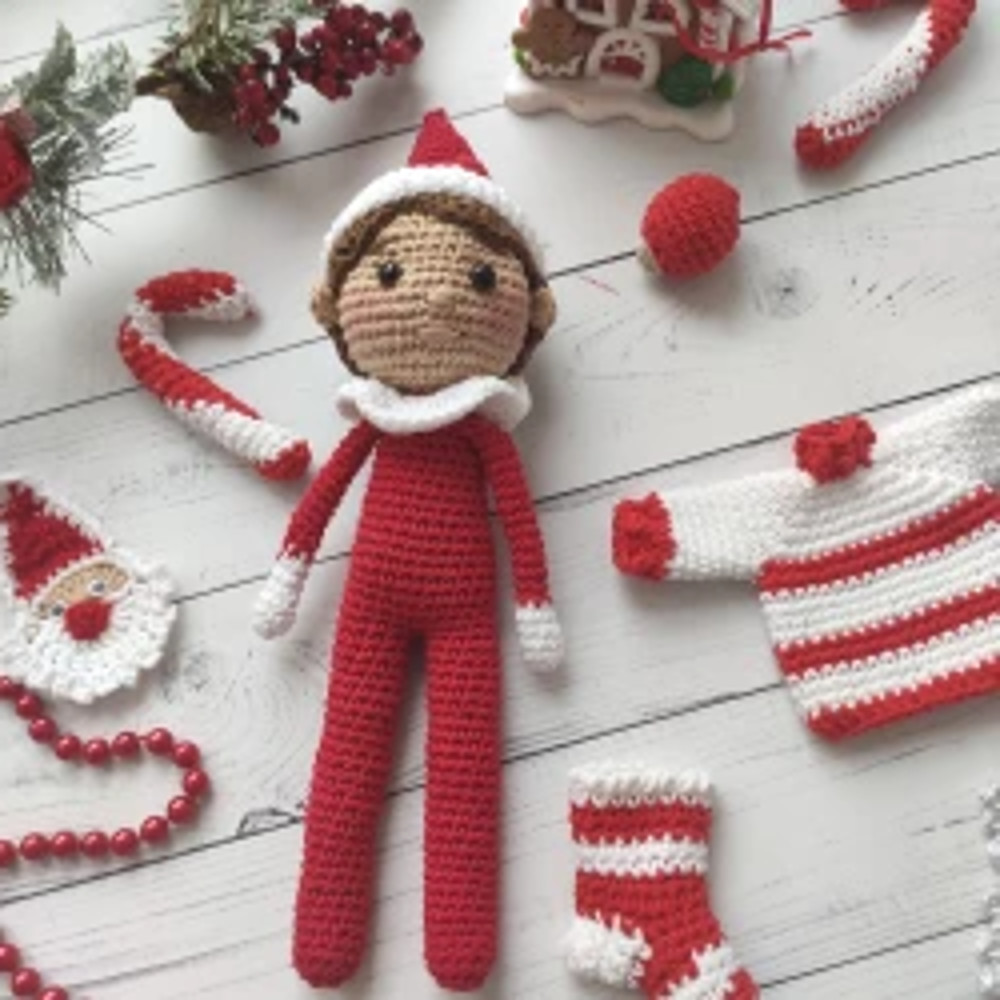 Christmas Elf pattern, crochet christmas elf