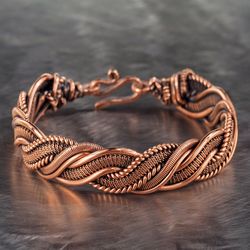 Unique wire wrapped copper bracelet for woman / Antique style artisan jewelry / 7th wedding Anniversary gift Idea