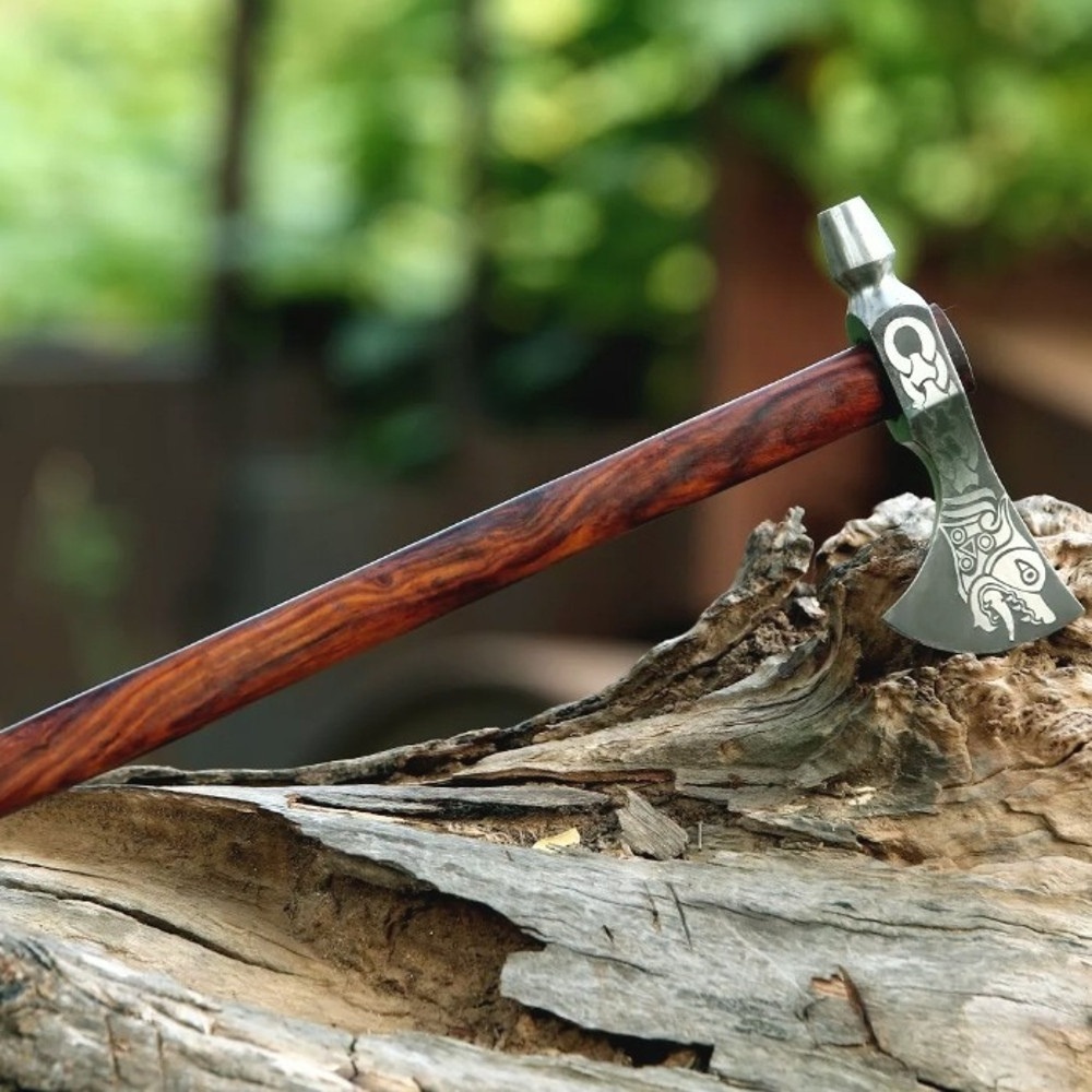 Handmade Steel Tomahawk Axe.jpeg