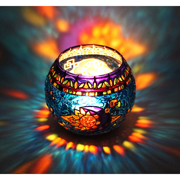 sun-and-moon-candle-holder-08.jpg