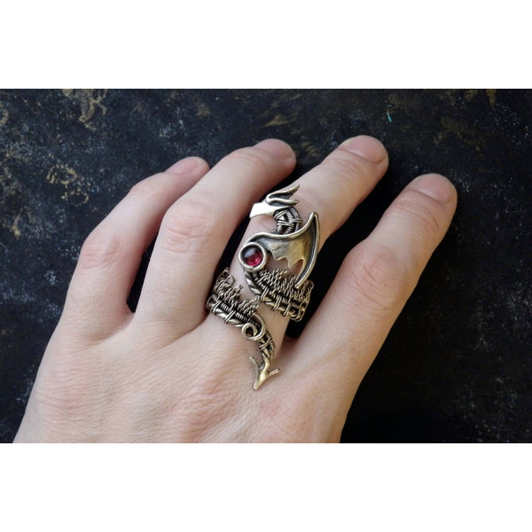 Dragon-ring-garnet-jewelry.JPG