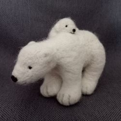 Felted polar bear toy bear with cub
