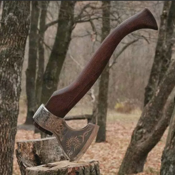 Handmade-Steel-Tomahawk-Axe-Integral Hatchet-Hunting-axes.jpeg