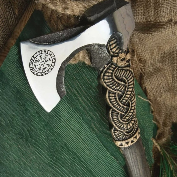 hand-forged-carbon-steel-hunting-axe-buy.jpeg