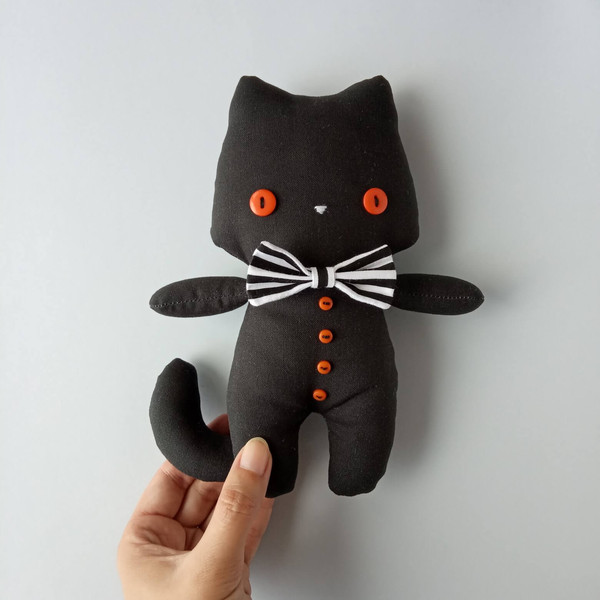 handmade-black-cat-with-striped-bow