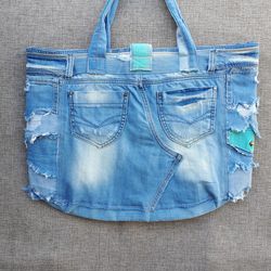 Gorgeous youth bag made of light denim !!! Crafted from durable recycled denim in a patchwork style
