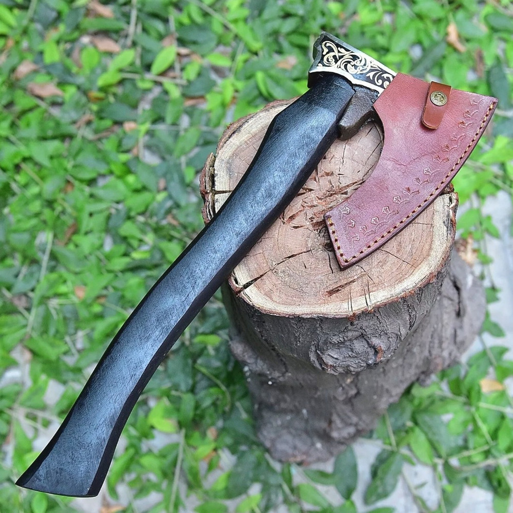 Hand-Forged-Carbon-Steel-Hatchet-Tomahawk-Hunting.jpeg