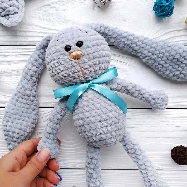crochet-bunny-amigurumi-pattern (10).jpg