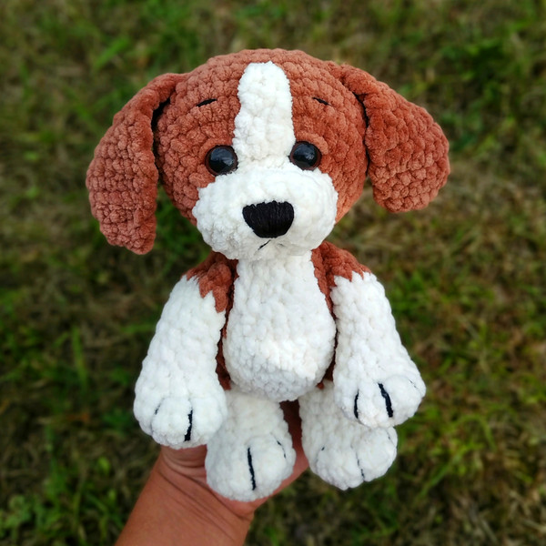 beagle-puppy-crochet-amigurumi-pattern (12).jpeg