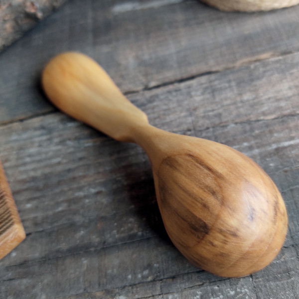 Handmade wooden coffee scoop from natural willow wood - 06