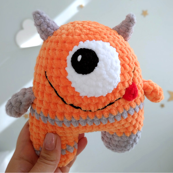 cute-monster-crochet-amigurumi-pattern (14).jpg