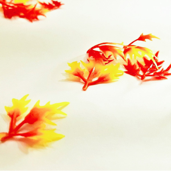 Miniature_plastic_orange_leaves1.jpg