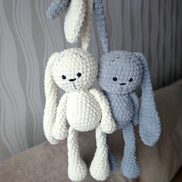 large-bunny-crochet-amigurumi-pattern (2).jpg
