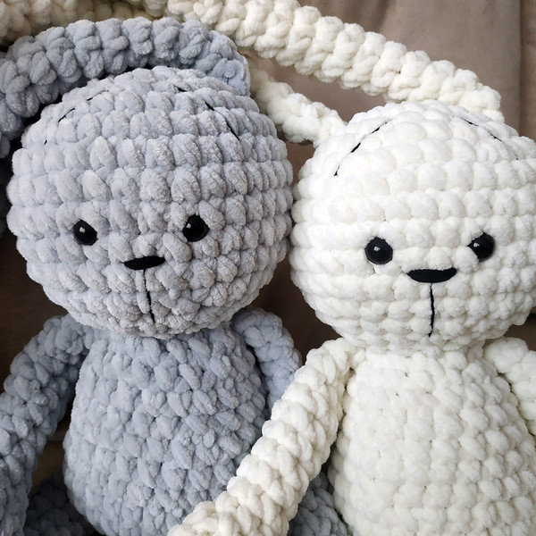 large-bunny-crochet-amigurumi-pattern (13).jpg