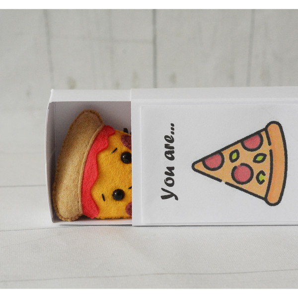 Pizza-Small-gift-box 12.jpeg