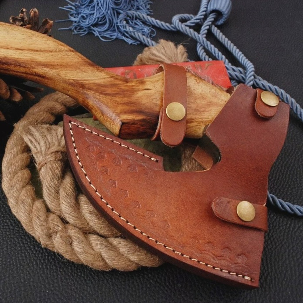 hand-Forged-Carbon-hunting-axe.jpeg