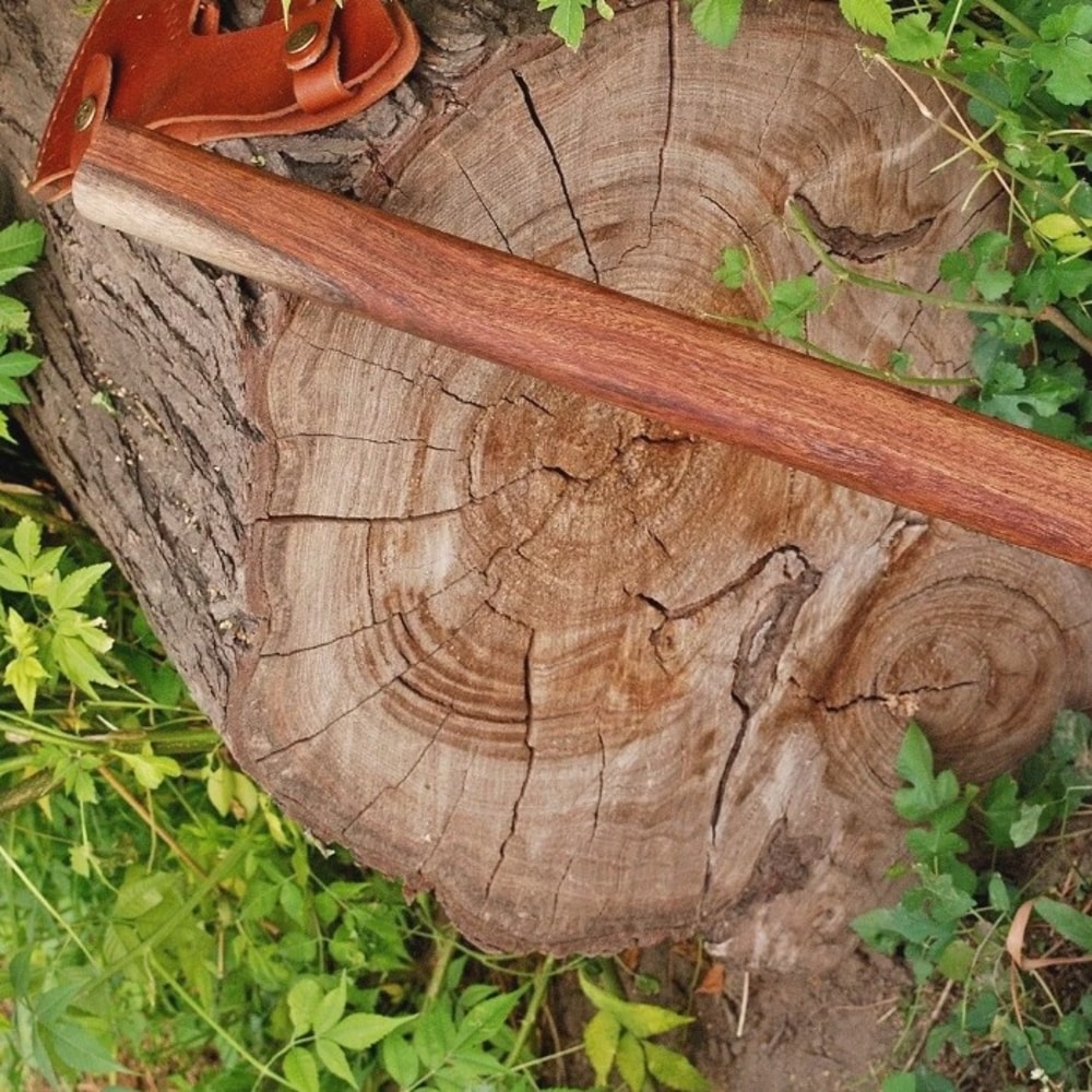 HandForgedDamascusSteelTomahawkVikingAxenearmejpeg