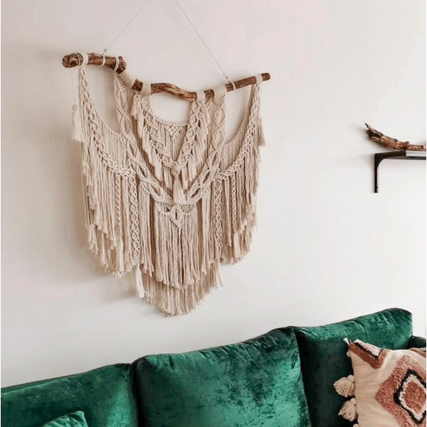 large-macrame-wall-hanging-with-tassels.jpg
