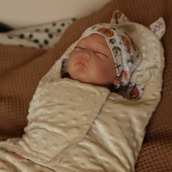 Coming home outfit baby - receiving blanket - super cute swaddle blanket