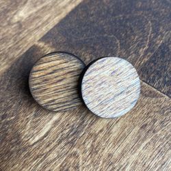 natural wooden earrings, light wooden earrings, earrings hand painted wooden painted, wooden earrings, size 0,8"