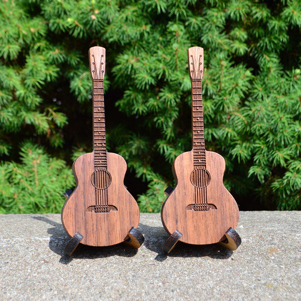 walnut acoustic guitar pick holder 2.jpg