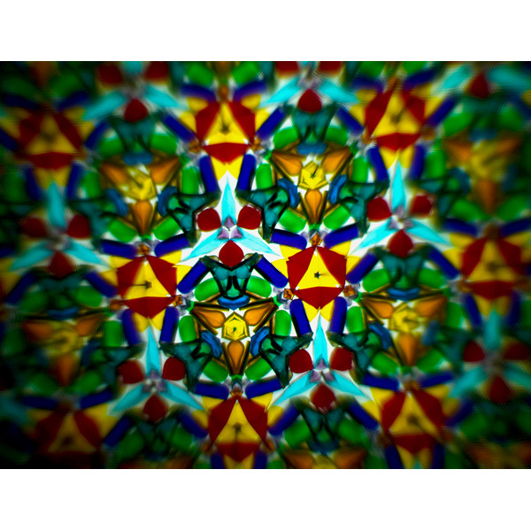 Color-glass-pattern-kaleidoscope-custom-gift1.jpg