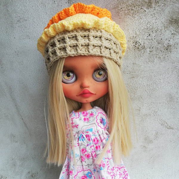 Blythe-hat-crochet-orange-yellow-ice-cream-1.jpg