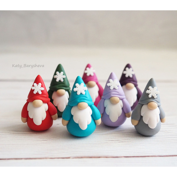 Miniature Christmas Gnome figurine - tiny clay gnome gift 3.JPG