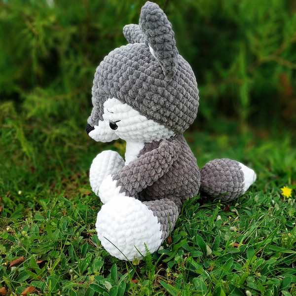 wolf-crochet-amigurumi-pattern (21).jpg