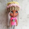 Blythe-hat-crochet-yellow-pink-cupcake-9.jpg