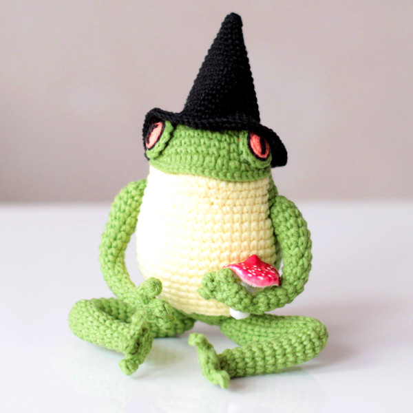 crochet-frog-01.jpg
