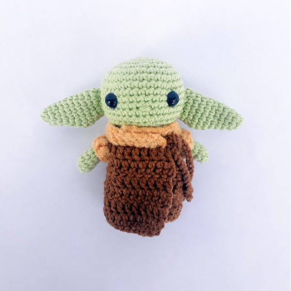 baby-yoda-crochet-toy-5