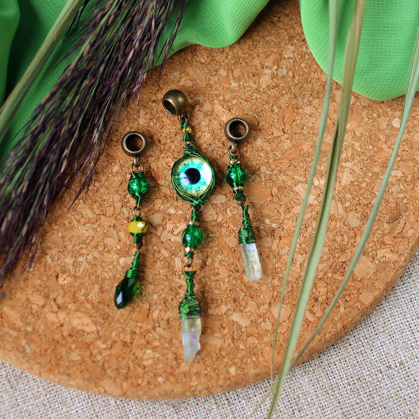 green-dread-beads.JPG