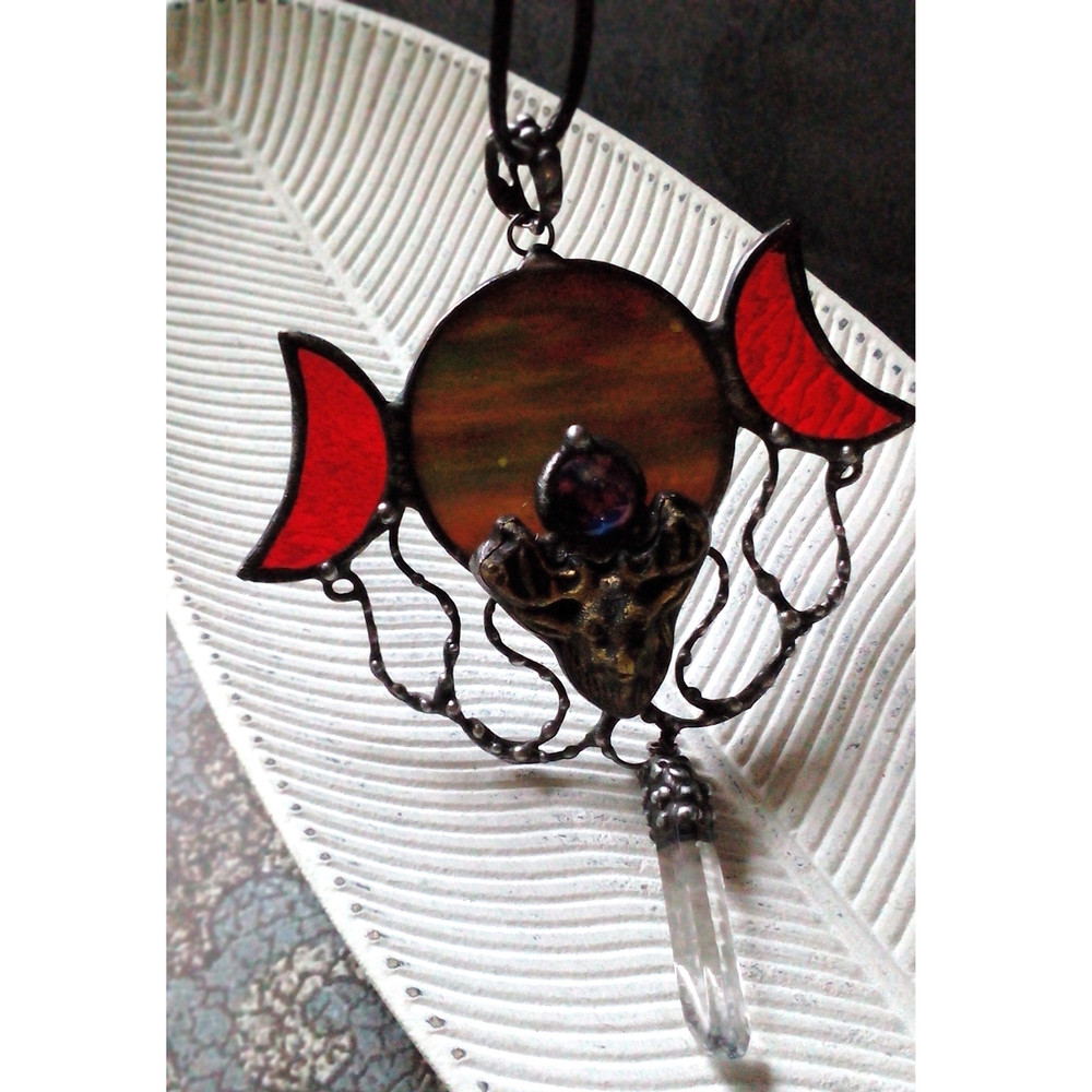 Deer-antler-jewelry-Deer-head-necklace-Triple-moon-crescent-deer, (10).jpg