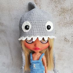 Blythe hat crochet gray Shark for custom blythe halloween clothes blythe outfit doll accessories