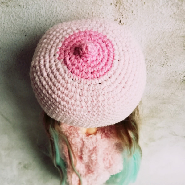 blythe-hat-crochet-light-pink-breast-boobs-1.jpg