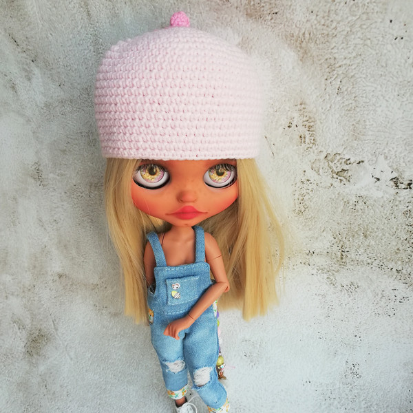 blythe-hat-crochet-light-pink-breast-boobs-2.jpg