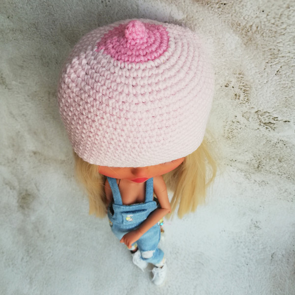 blythe-hat-crochet-light-pink-breast-boobs-5.jpg