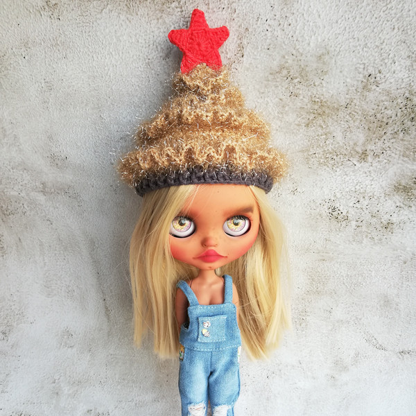 blythe-hat-crochet-brawn-fluffy-christmas-tree-1.jpg