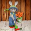 Knitted_rabbit
