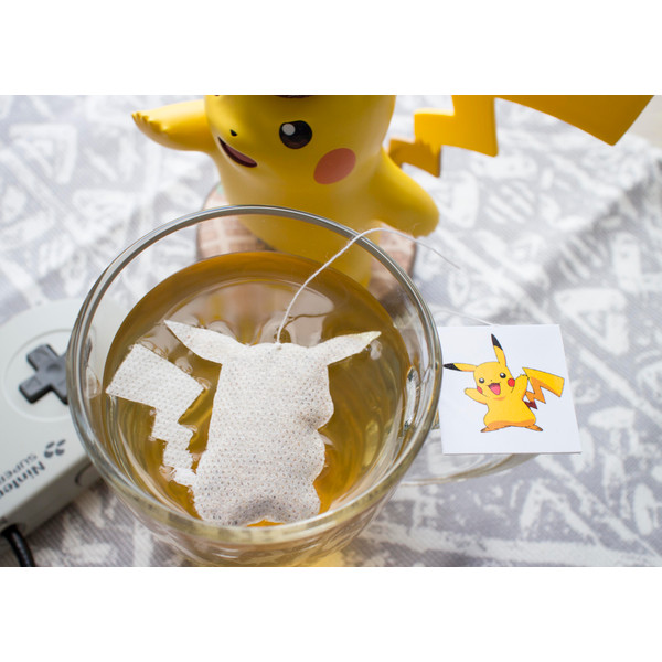 Pikachu-party.jpg