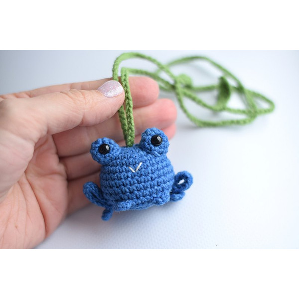 frog-toy