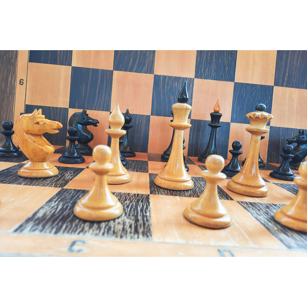 1950s_ob_chess3.jpg